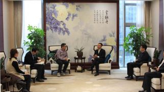  华彬集团副总裁朱东海一行到访k8.com投资集团